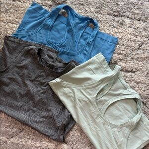Lululemon tank bundle